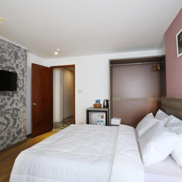 Four C Central Hotel Hô Chi Minh-Ville Extérieur photo